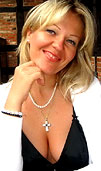 Elena ist eine osteurop�ische Frau