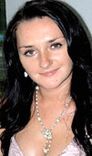 Marina ist eine osteurop�ische Frau