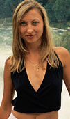 viele osteurop�ische Frauen, hier Nataliya aus Schweiz
