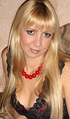 Yulia ist eine von vielen Frauen aus Russland