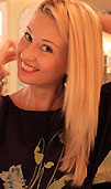 Yulya ist eine ukrainische Frau